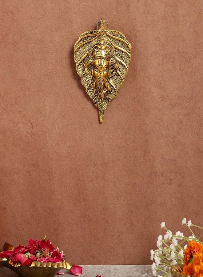 HEYEARTH Lord Ganesh Wall Hanging for Home Entrance,Ganesha Figurine,Lord Ganesha Idol Statue for Home Temple,Office,Gifts.Ganpati Ganesha Idol for Home Decor - Gold - 5 Inches - Image 3